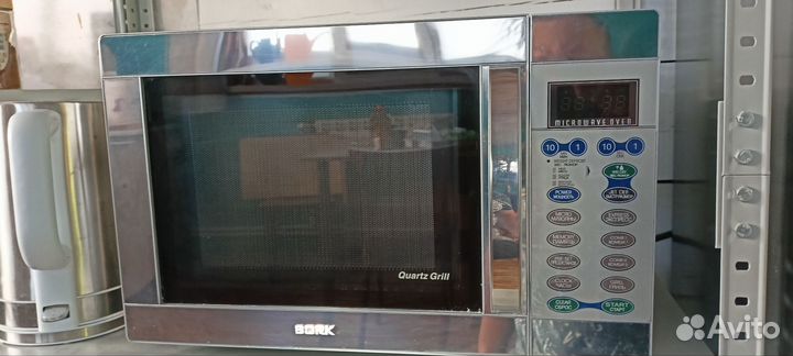 Микроволновка на запчасти bork