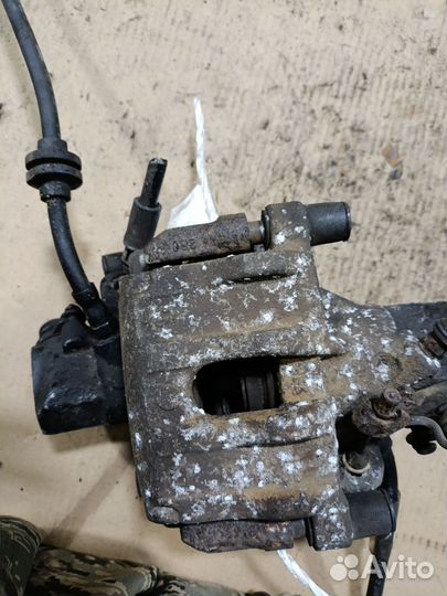 Суппорт Volvo C30 MK задний