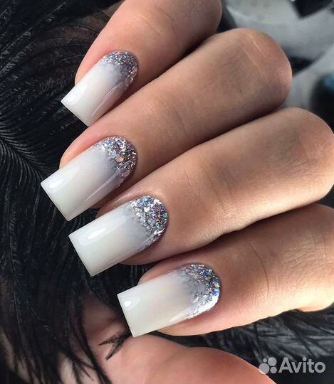 Маникюр, педикюр, наращивание ногтей