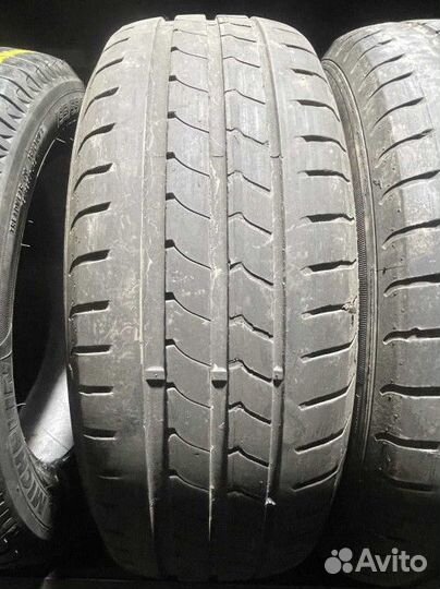 Goodyear EfficientGrip 195/60 R16 89H