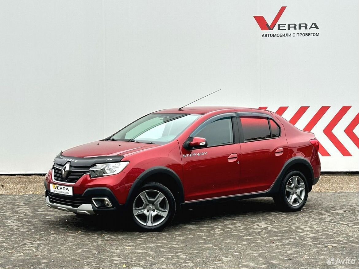 Renault Logan Stepway 1.6 MT, 2019, 44 870 км