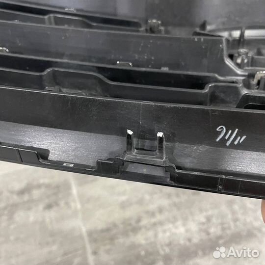 Решетка радиатора Subaru Outback 91121AN110 BT5