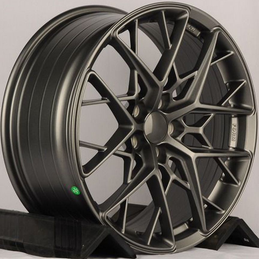 HMD 1295 : 7,5x17 4*100 Et:40 Dia:60,1 Matt grey