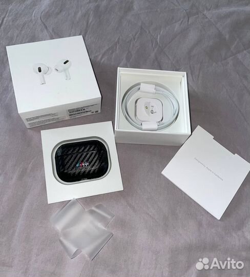 AirPods Pro + кейс M-series / новые