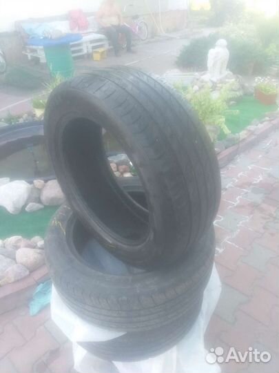 DoubleStar DW09 215/55 R17 94