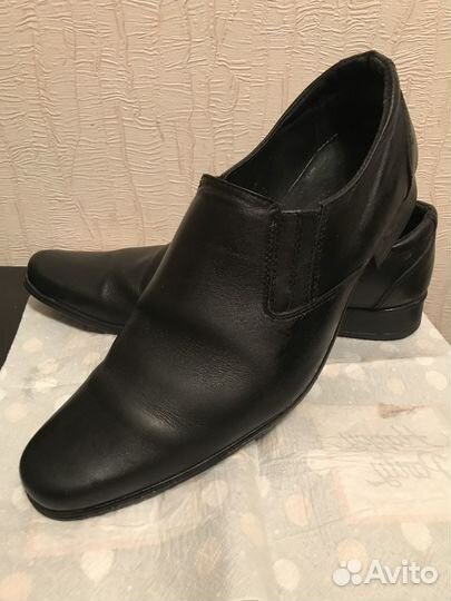 Макассы новые кожанные, прошитые на 42 разм