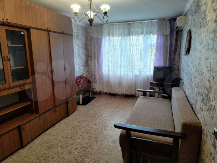 2-к. квартира, 64 м², 3/16 эт.