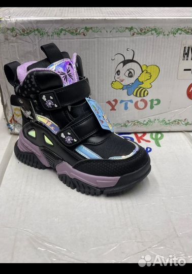 Зимние ботинки для девочки