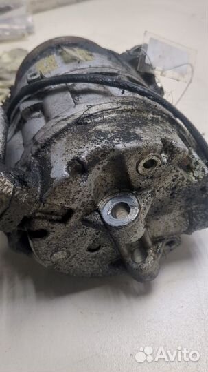 Компрессор кондиционера BMW X5 E70, 2007