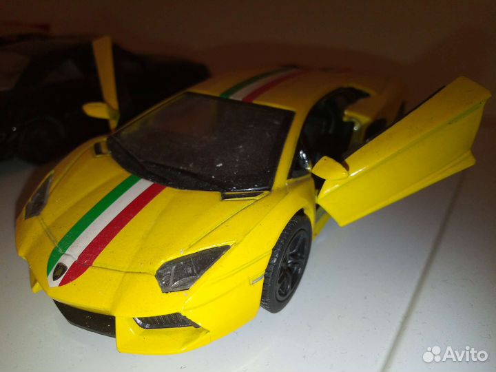 Ломбаргини Авентадор