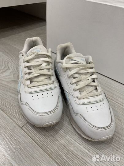 Кроссовки Reebok женские 35.5