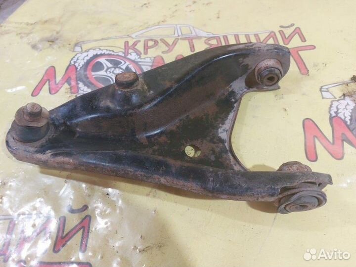 Рычаг подвески нижний правый Renault Logan 2 фаза