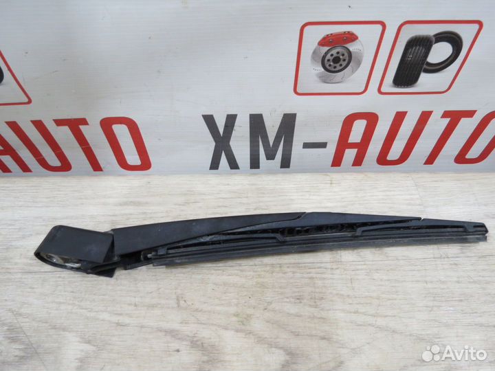 Поводок дворника задний LADA Vesta