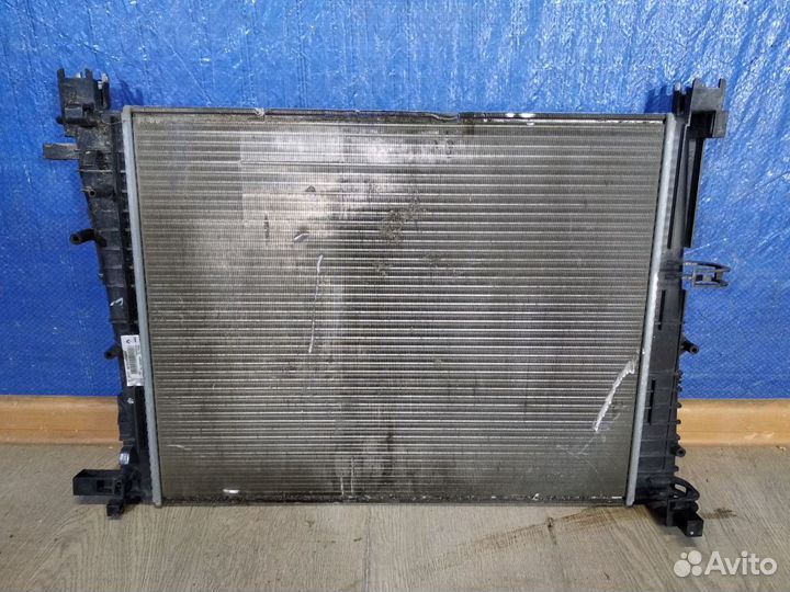 Радиатор двс Renault Logan 2 2014