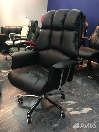 Кресло офисное для руководителя Президент