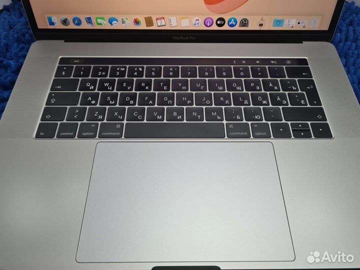 Apple MacBook Pro 15 2016 i7 16/256 Radeon 460 4Gb