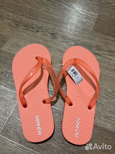 Продам новые шлепки Old navy, gymboree