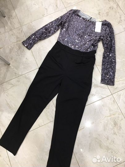 Комбинезон женский нарядный