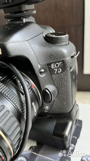 Canon 7D+объектив 24-85mm с батарейным блоком