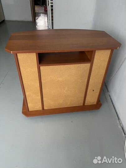 Тумба под телевизор