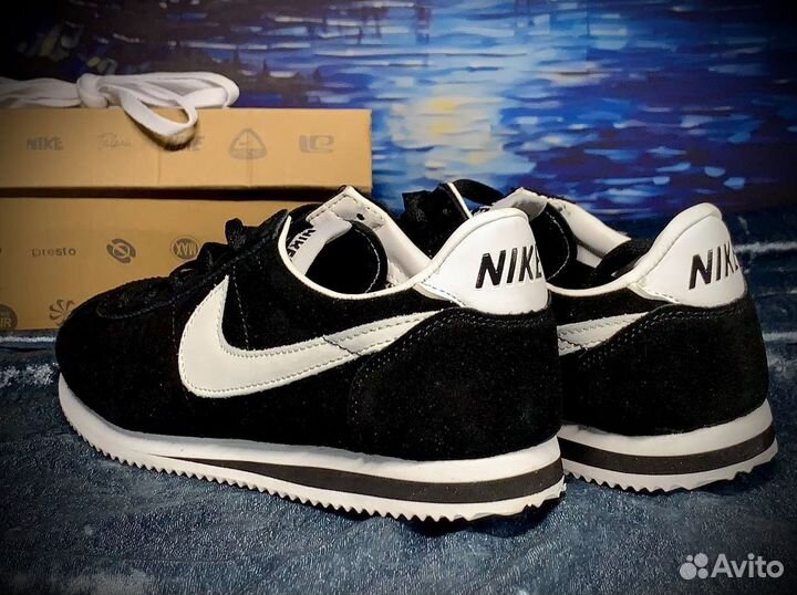 Кроссовки Nike Cortez