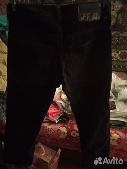Джинсы geejey