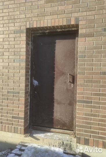 Металлическая дверь бу