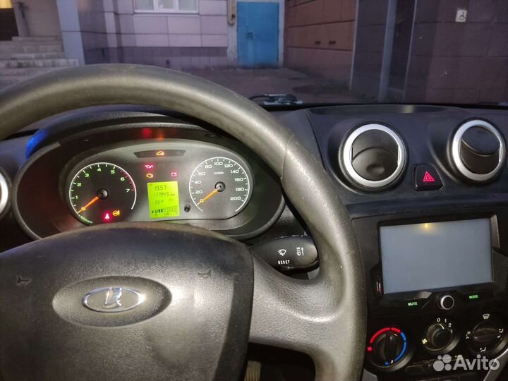 LADA Granta, 2014