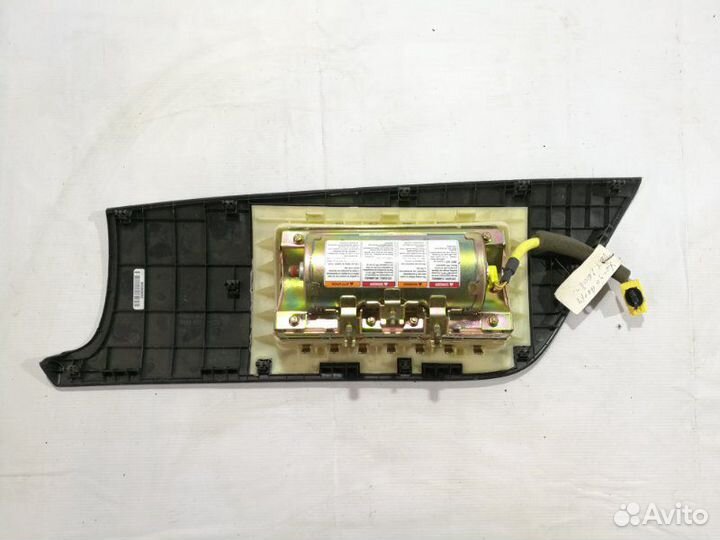 Подушка безопасности в торпедо Honda Accord VII