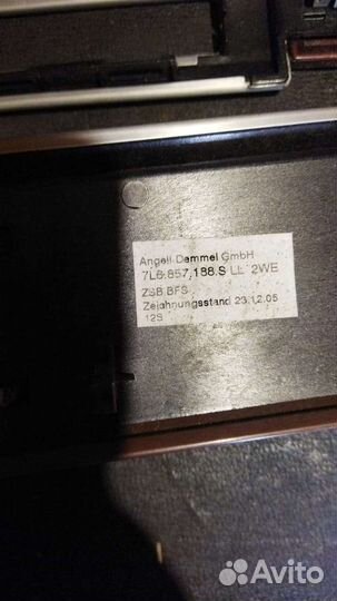 Накладки на торпедо VW Touareg 1