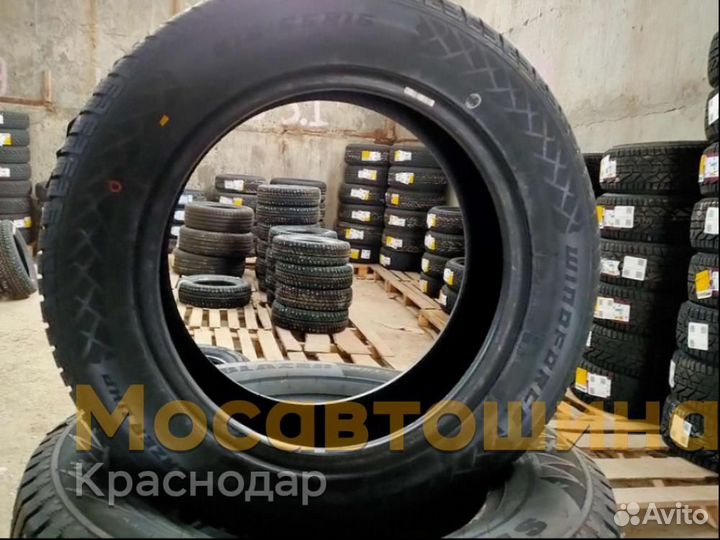 Windforce Snowblazer UHP 215/55 R16 97H