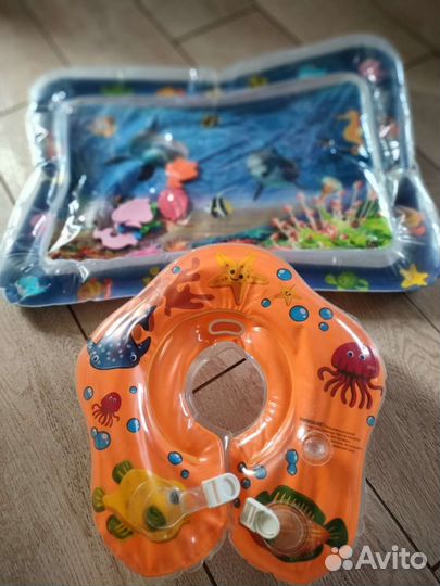 Круг и матрасик для купания