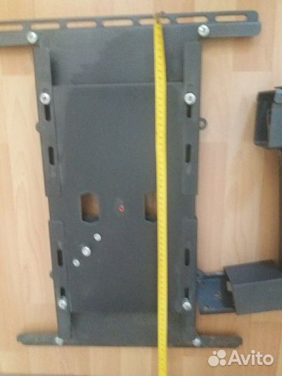 Кронштейн поворотно-наклонный,под тв