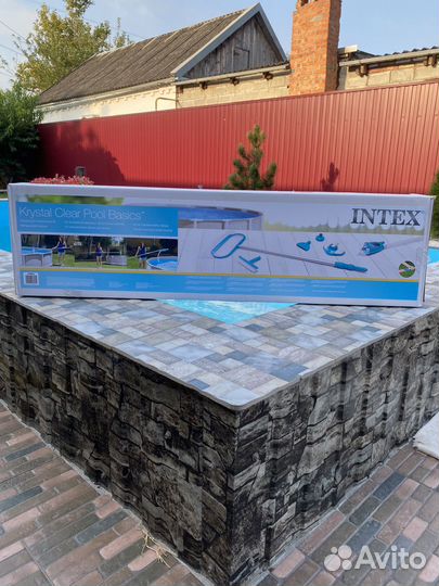 Набор для чистки бассейна Intex