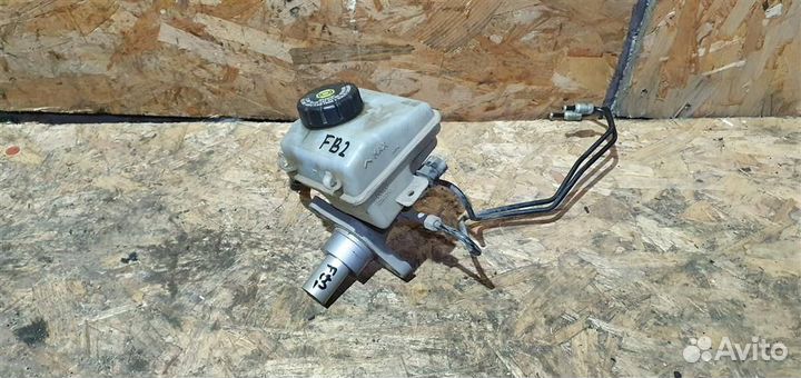 Цилиндр тормозной главный Opel Astra H sedan 2004