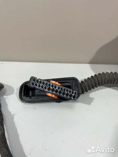 Проводка передней левой двери Фольксваген Поло 5