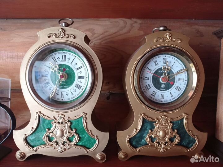 Настольные часы Янтарь