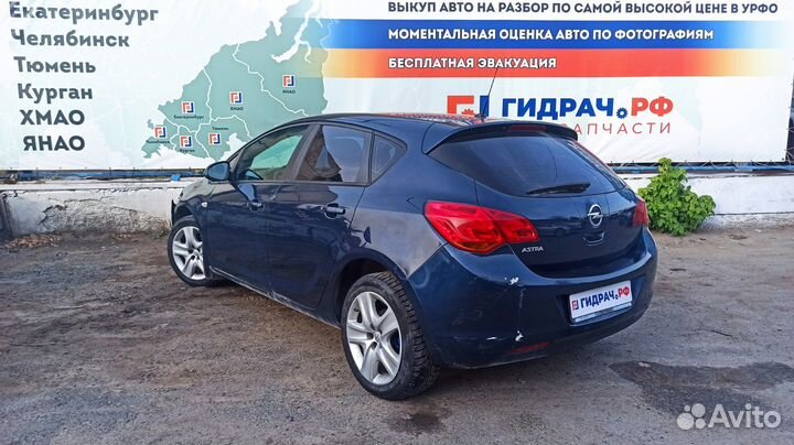 Динамик задний Opel Astra J 1779063