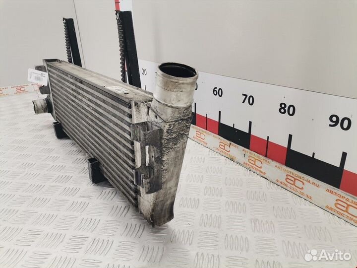 Интеркулер Renault Scenic 2 рест. 2007 8200700172