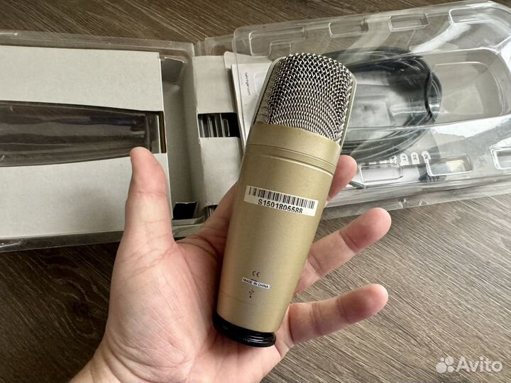 USB микрофон Behringer C-U1