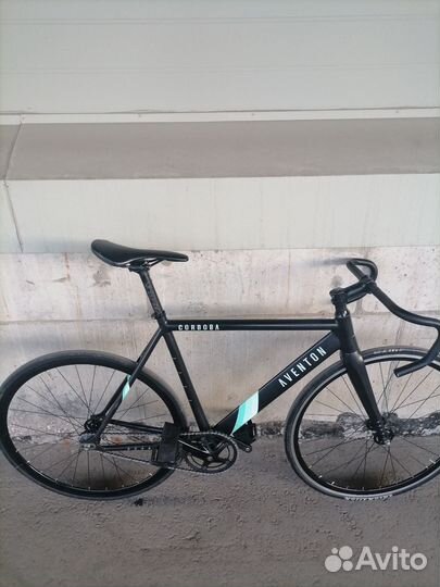 Велосипед fixed gear Aventon cordoba