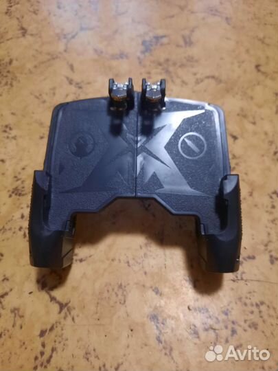 Игровой джойстик для телефона