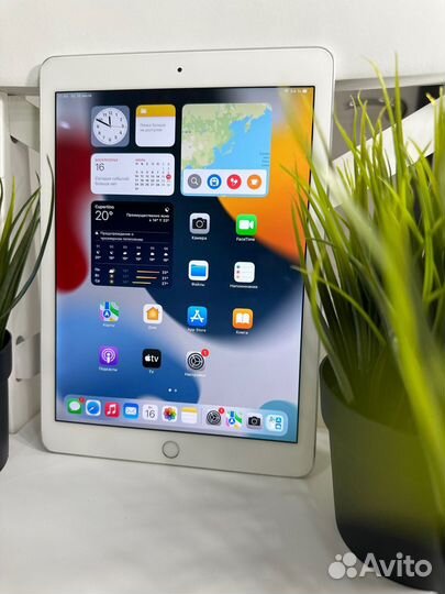 Apрlе iРad Prо 9.7 32 гб Wi-fi+Cell серый