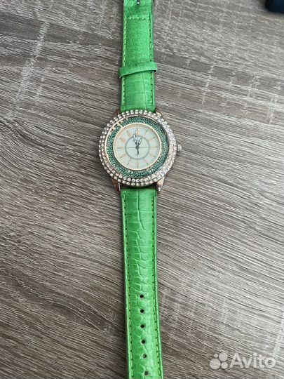 Часы женские
