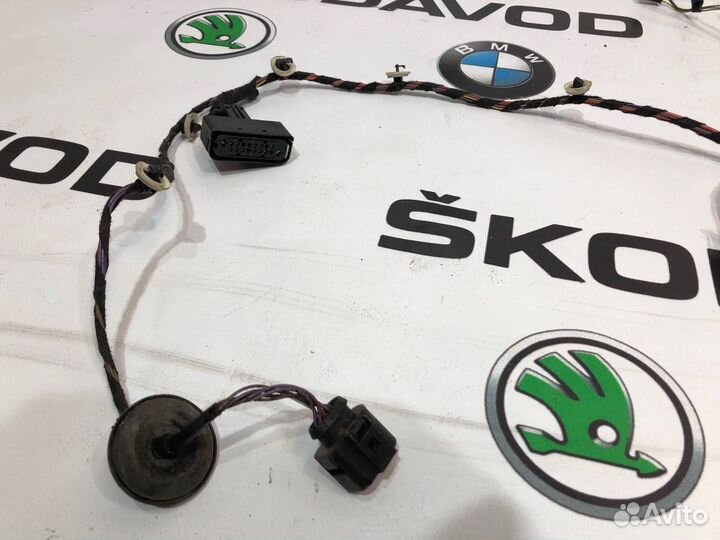 Проводка двери задняя левая Skoda Octavia A5 (1Z)