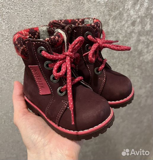 Ботинки для девочки демисезонные