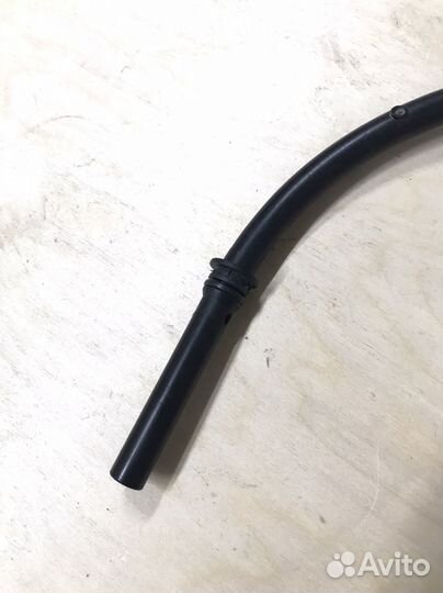 Масляный щуп с направляющей Passat B8,1.8 TSI