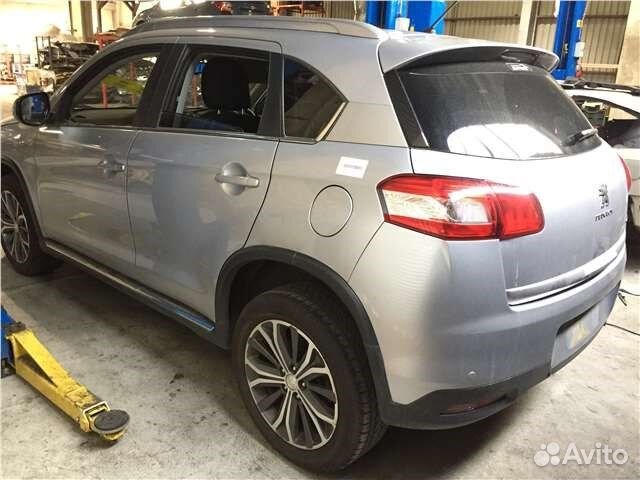 Разбор на запчасти Peugeot 4008