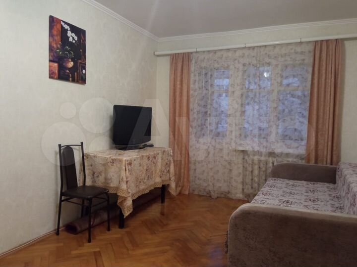 2-к. квартира, 45 м², 2/4 эт.