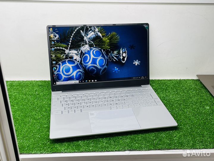 Новый ноутбук на гарантии